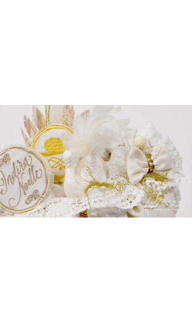 Lumanare botez cu lebede brodate si dantela alba Gold Swan 9